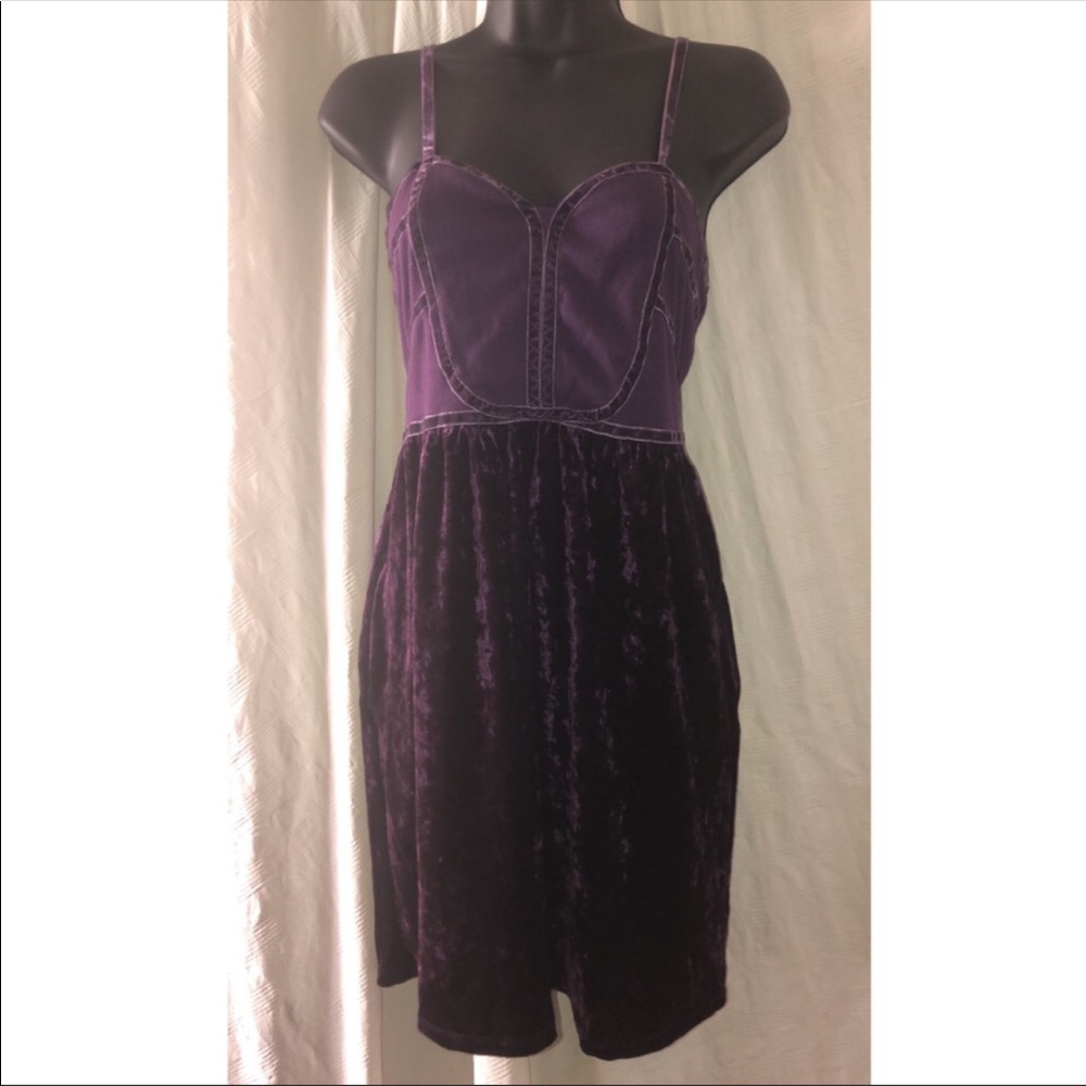 NEW WITH TAGS Mustard Seed Purple Velvet Dress, Size M